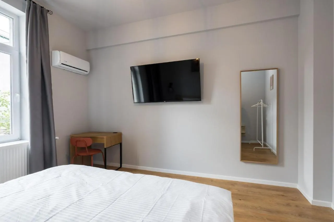 Cute Central Apartments In Villa Bucureşti