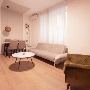 Apartament Old Town Poiana 7, Bucureşti