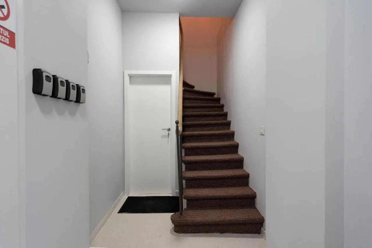 Cute Central Apartments In Villa Bucharest 0*,